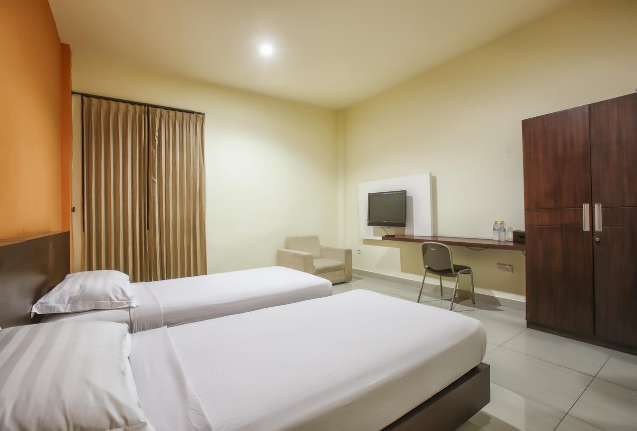 Prima Inn Kuta  Exterior photo